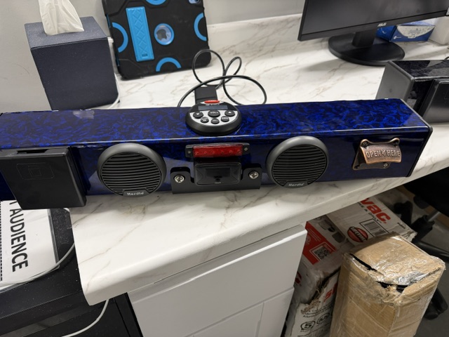 Blue Wave Tailgate Tunes model view 1